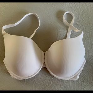 Hanes Bra NEW